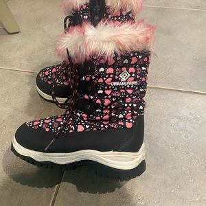 Kids snow boots